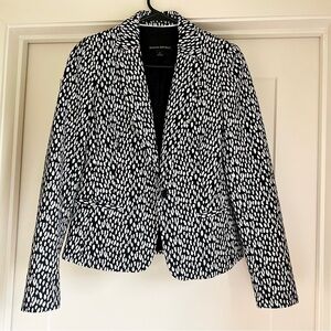 Banana republic women’s blazer size 2